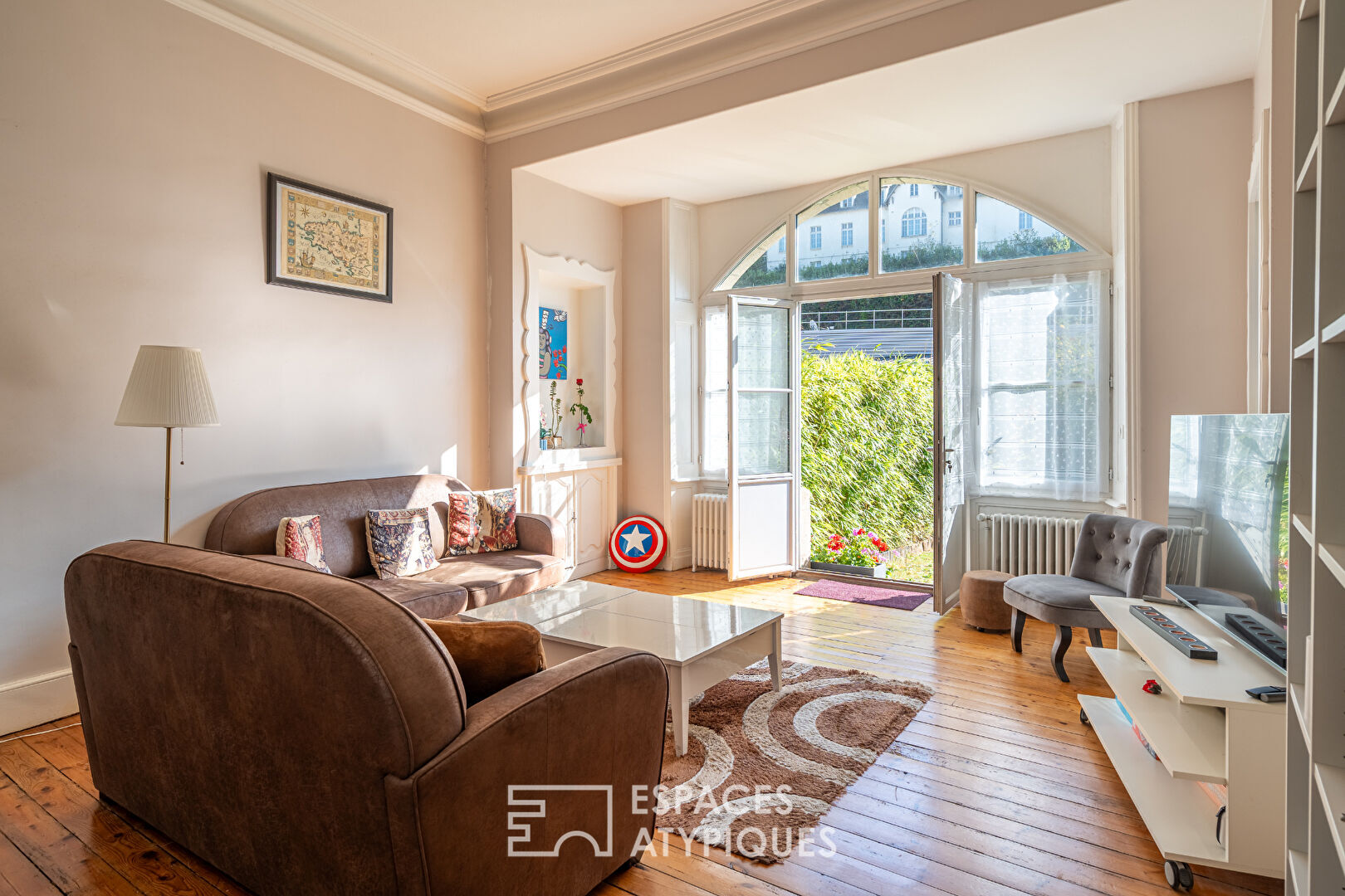 Maison de Maître en coeur de ville avec jardin