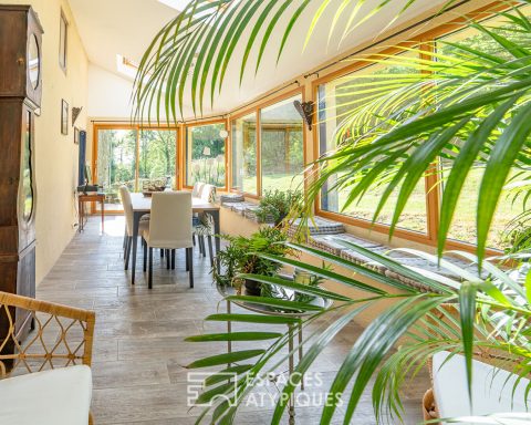 Demeure authentique avec piscine dans son cadre  champêtre