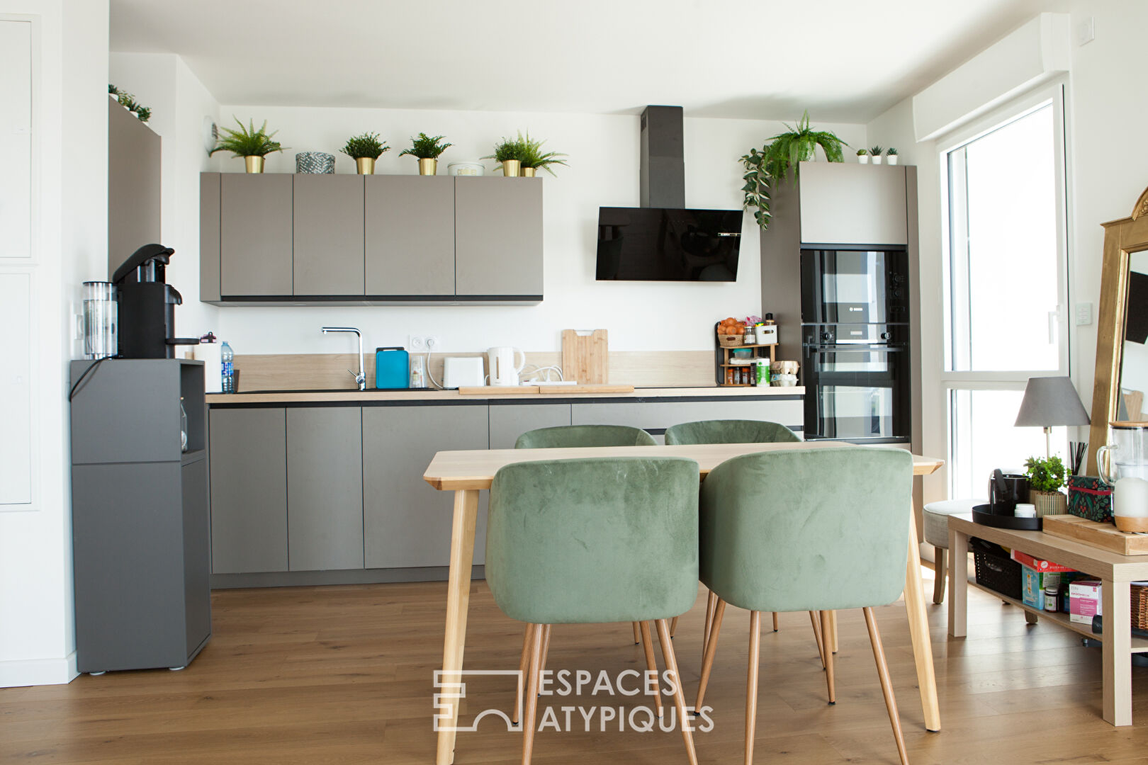 Appartement contemporain vue mer