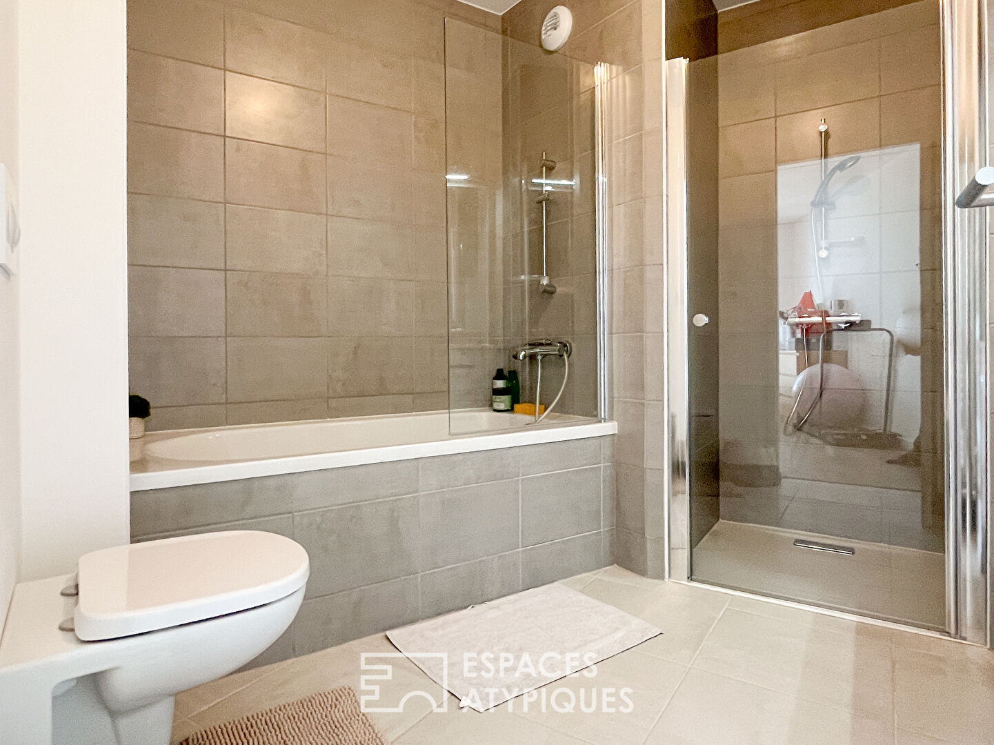 Appartement contemporain vue mer