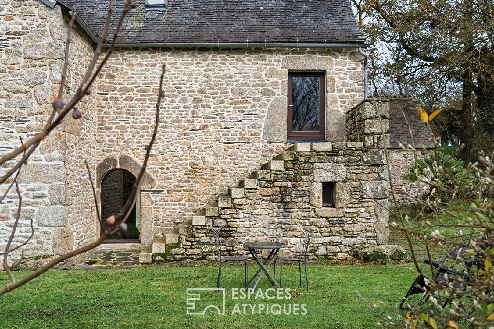 Refuge d’Authenticité : Ancienne Maison de Tisserand au Coeur des Monts d’Arrée