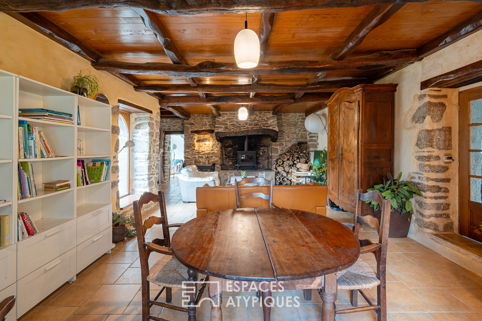 Refuge d’Authenticité : Ancienne Maison de Tisserand au Coeur des Monts d’Arrée