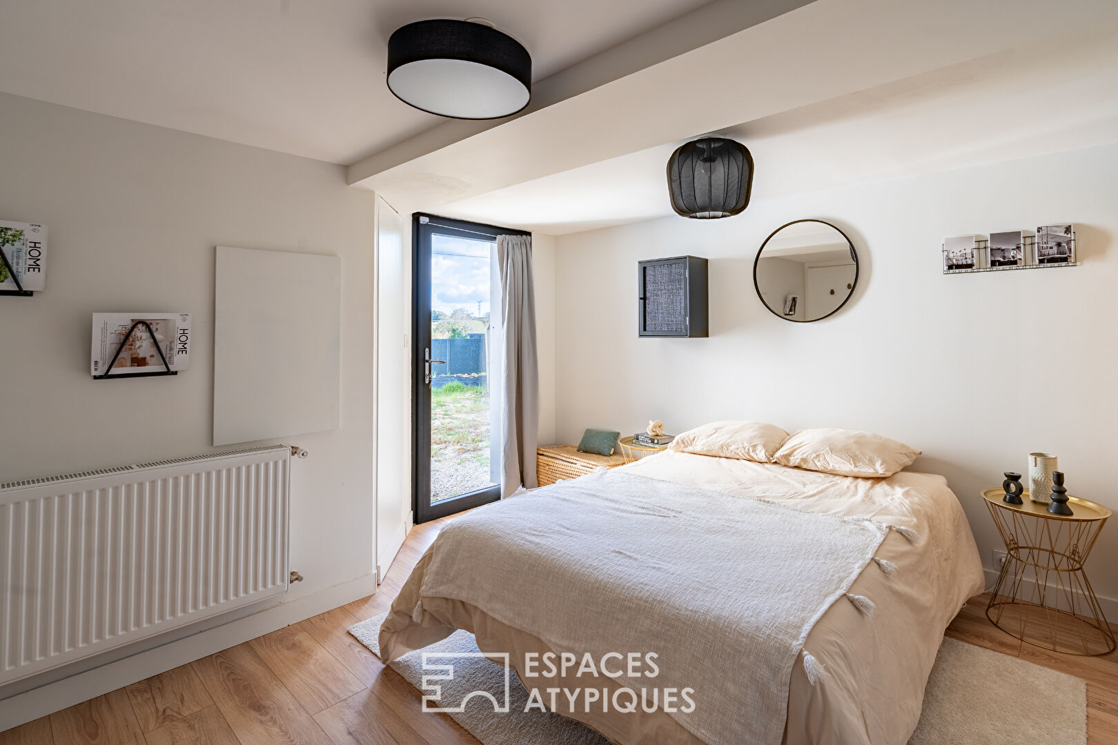 Maison lumineuse rénovée avec vue dégagée  sur la nature