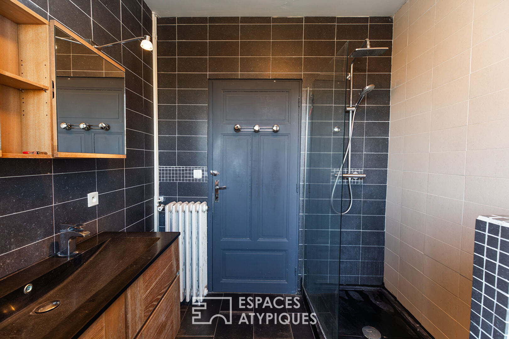 Esprit maison de ville : duplex atypique avec jardin partagé