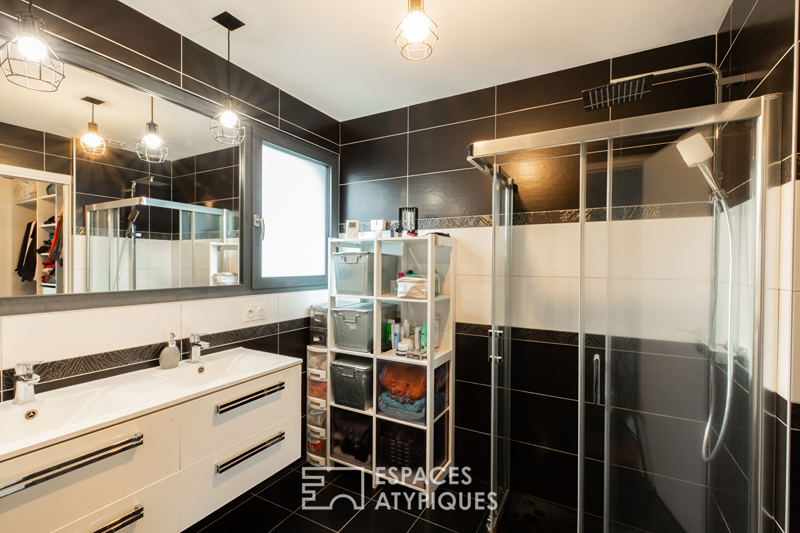 Lumière, design et nature : une création d&rsquo;architecte atypique