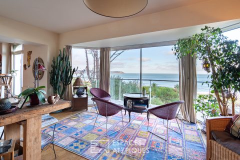 House with panoramic sea view