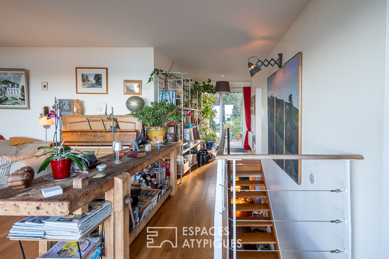 House with panoramic sea view