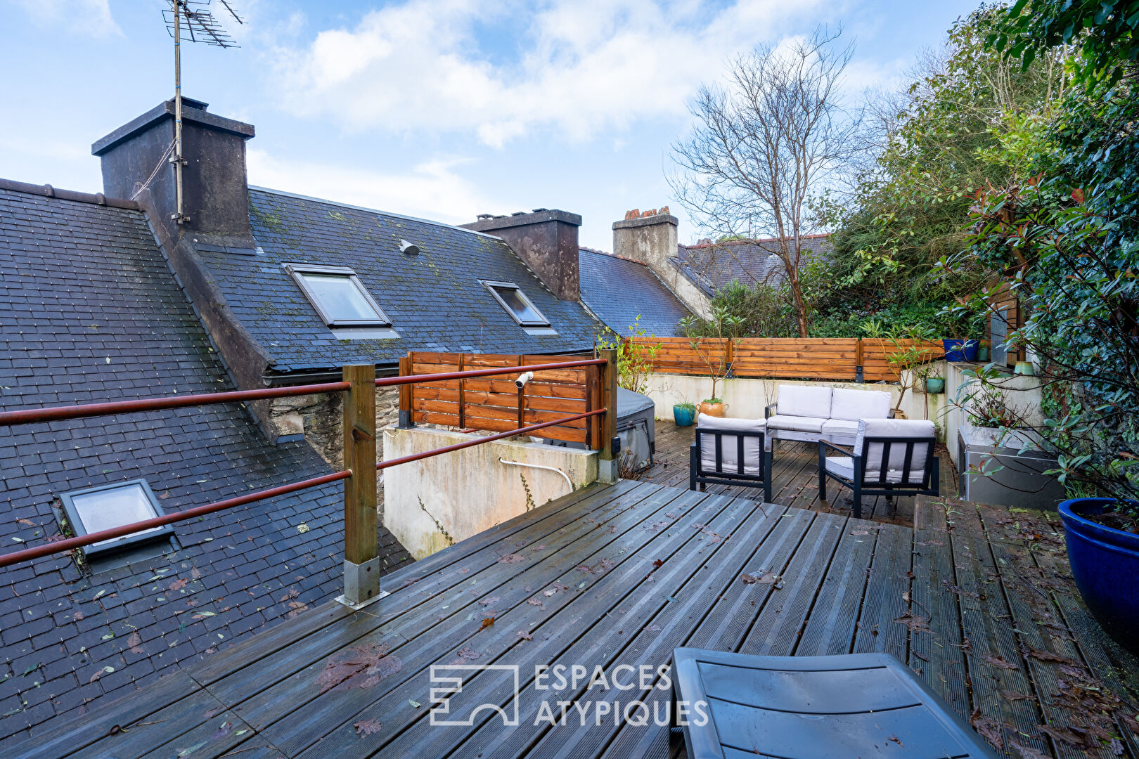 Maison de ville avec terrasses