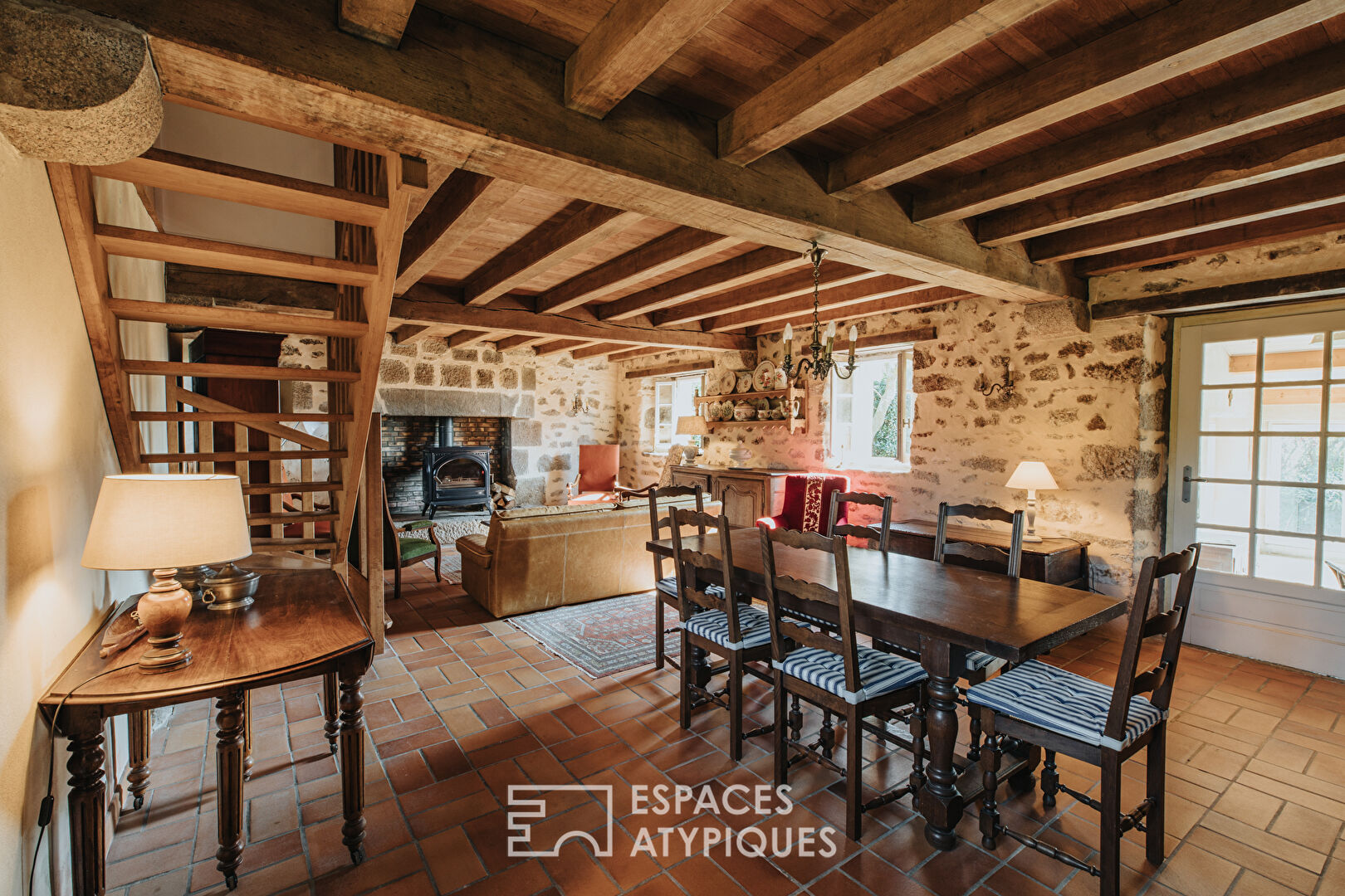 Corps de ferme rénové à deux pas des plages