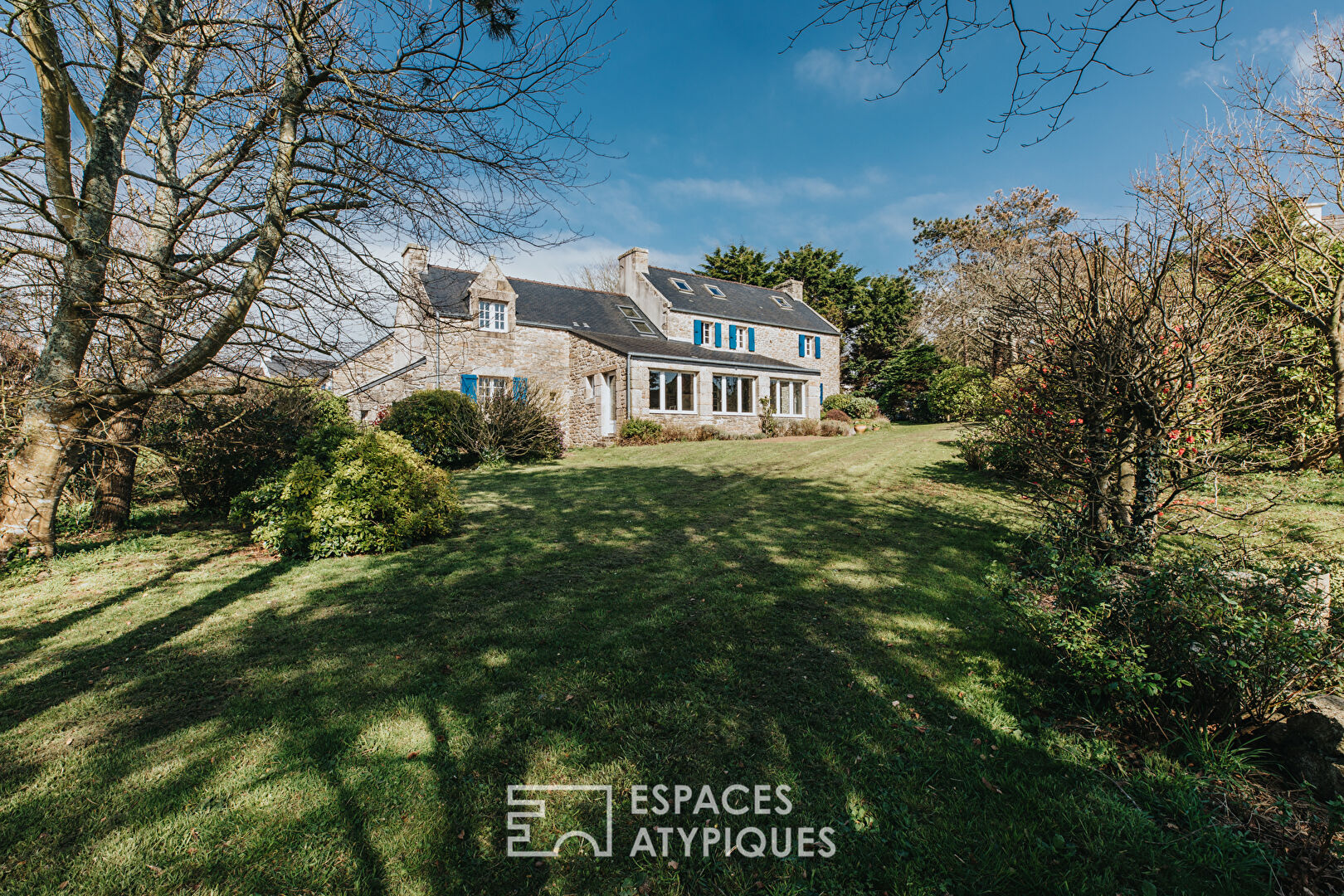 Corps de ferme rénové à deux pas des plages