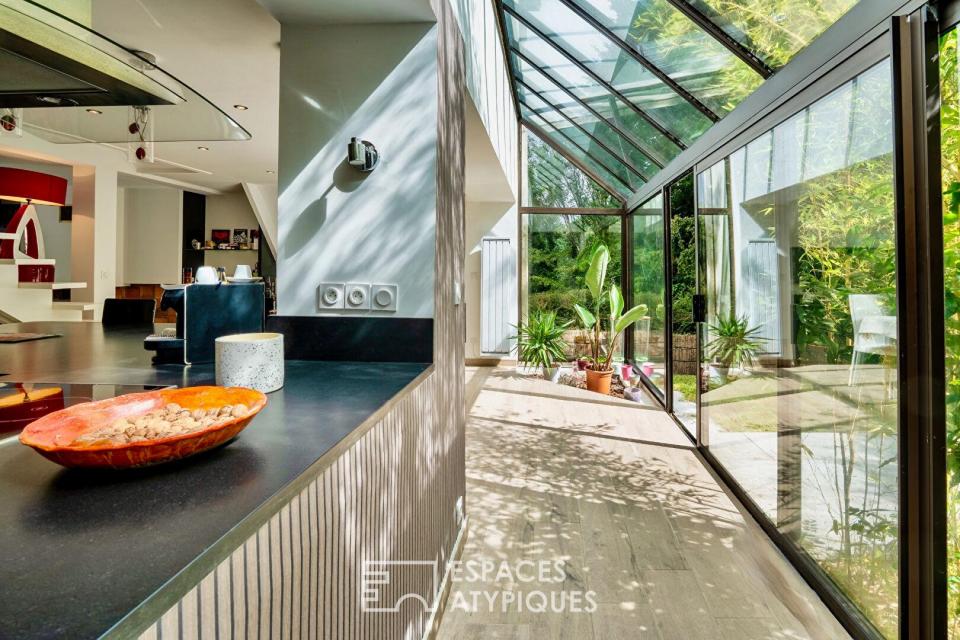 Maison familiale revisitée par architecte et baignée de lumière