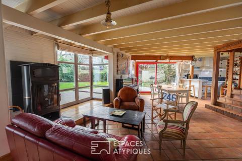 Maison d’architecte singulière avec jardin
