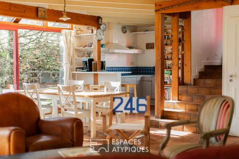 Maison d’architecte singulière avec jardin