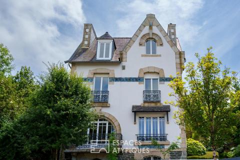 Somptueuse maison bourgeoise au coeur d’un écrin végétal