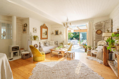 Maison scandinave à l&rsquo;ambiance douce et intemporelle