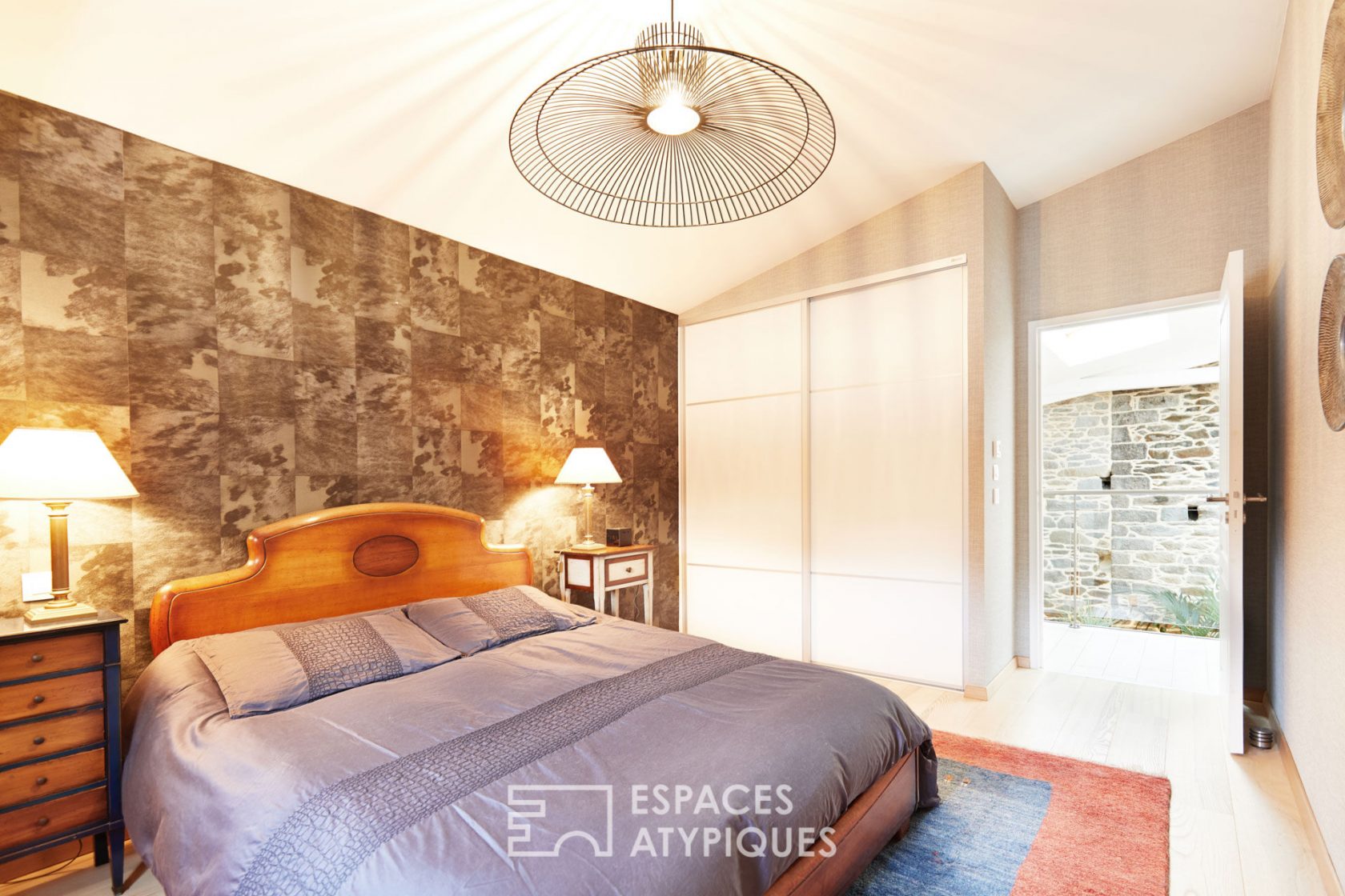 Duplex loft with terrace to the Capucins