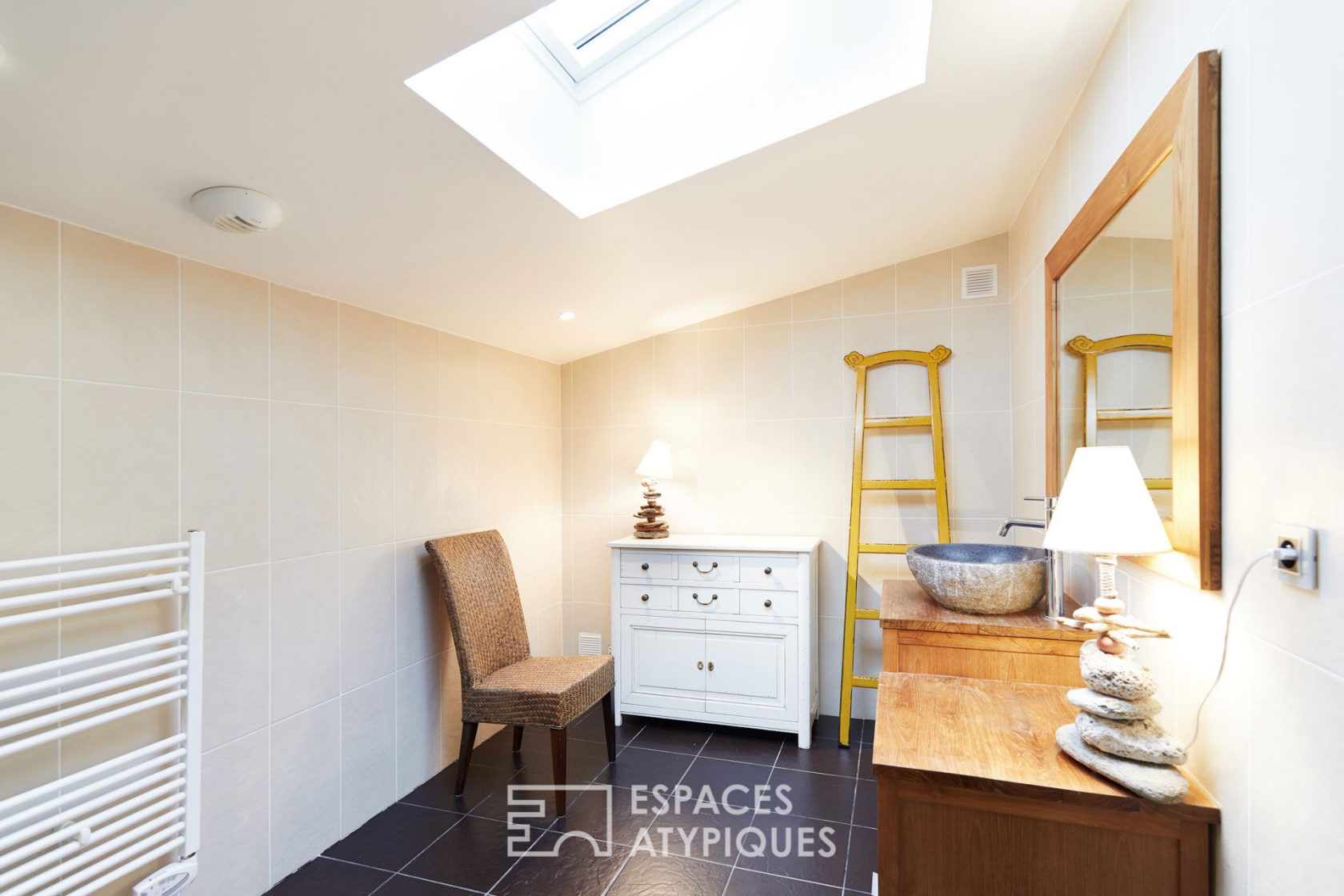Duplex loft with terrace to the Capucins