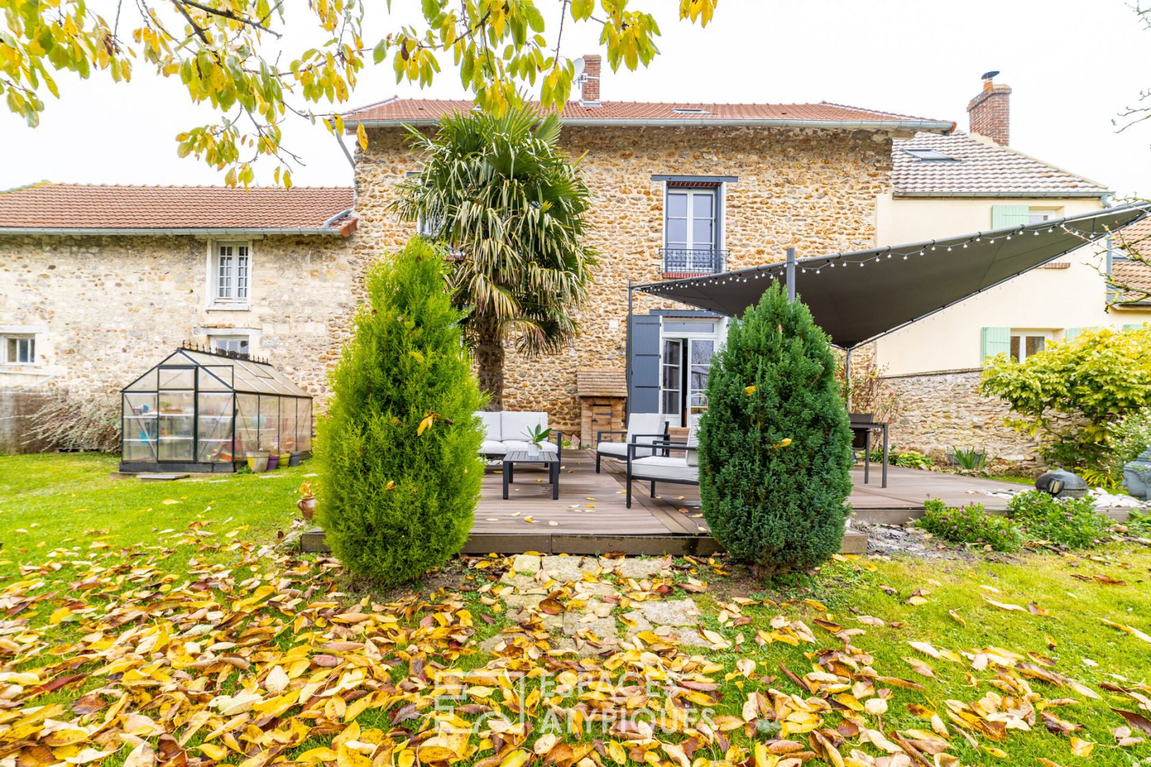Propriété Années 30 vue sur Paris
