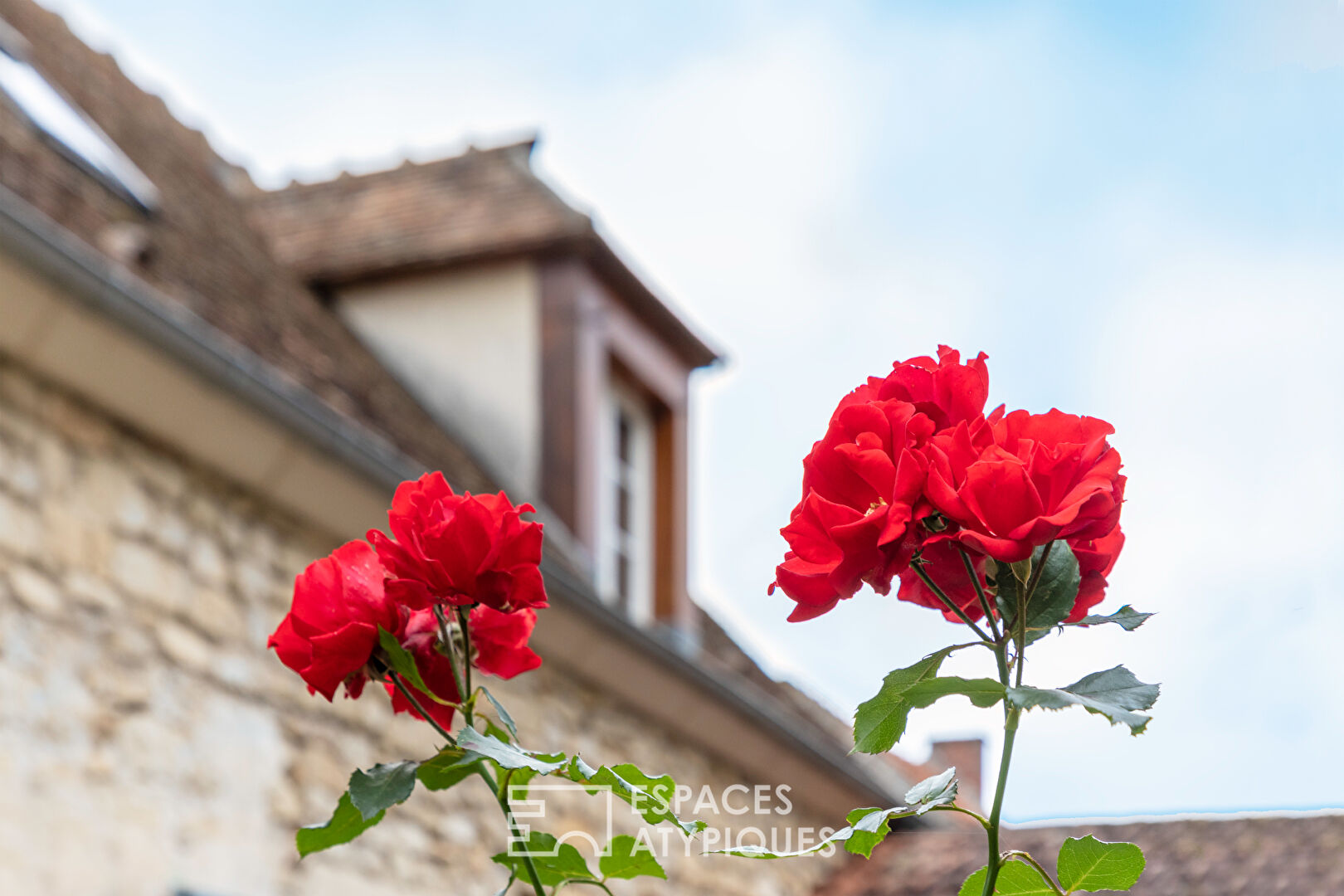 Like a holiday air – Chiselled stone property