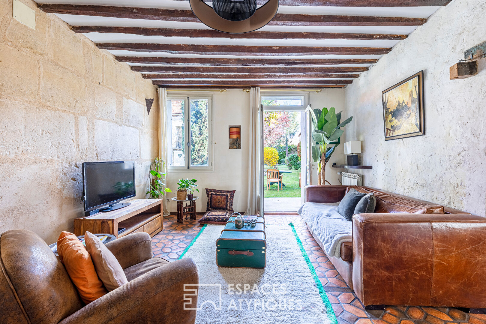 La closerie – Son atelier d’artiste et son duplex indépendant.