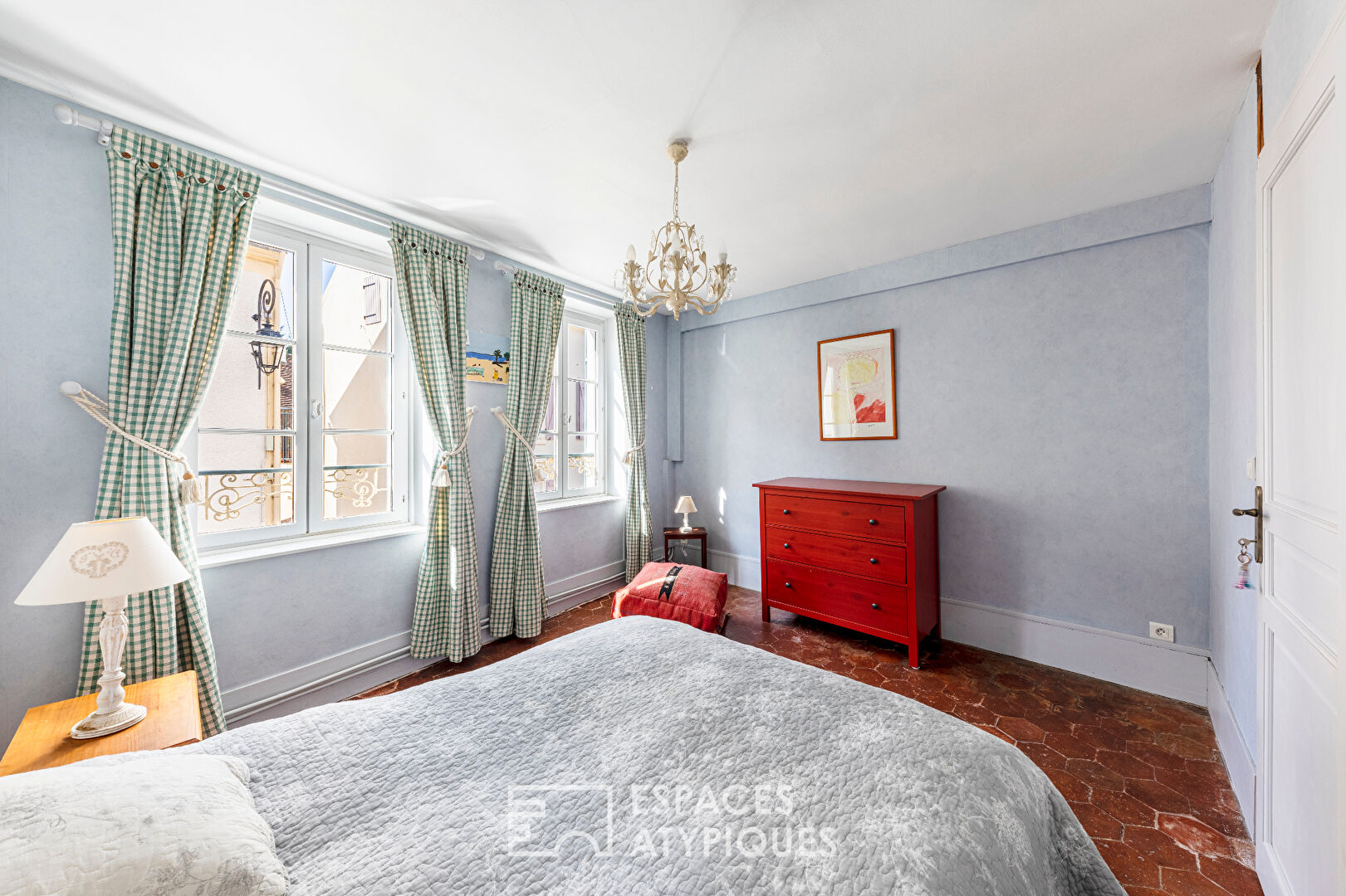 La closerie – Son atelier d’artiste et son duplex indépendant.