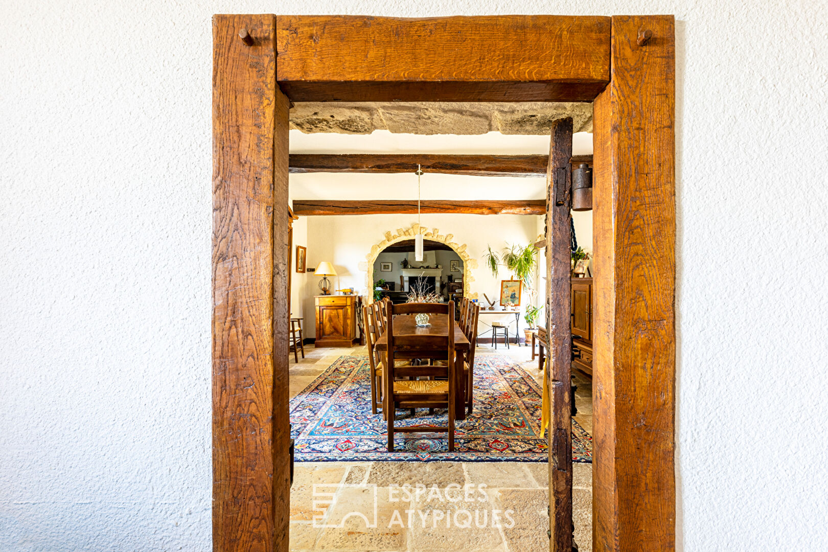 Uncomplicated 12th century property with a panoramic view of Paris