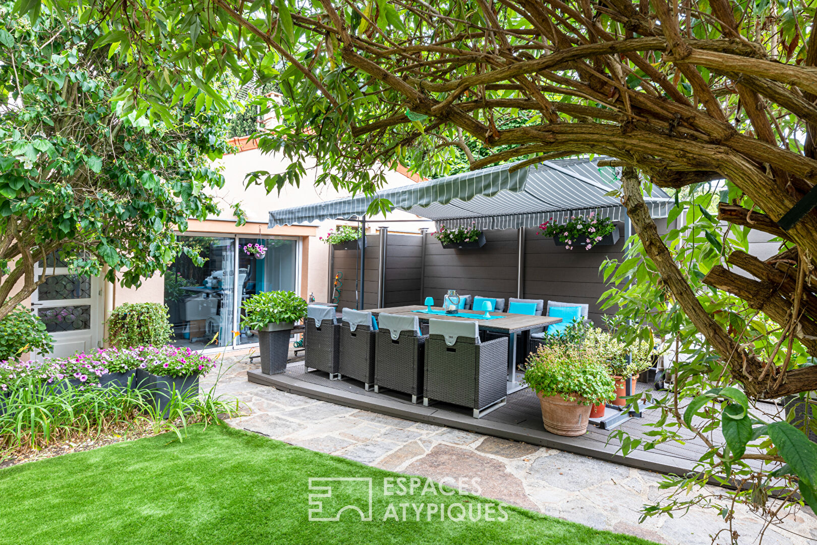 Charmante maison de ville avec jardin et dépendance de 21m².