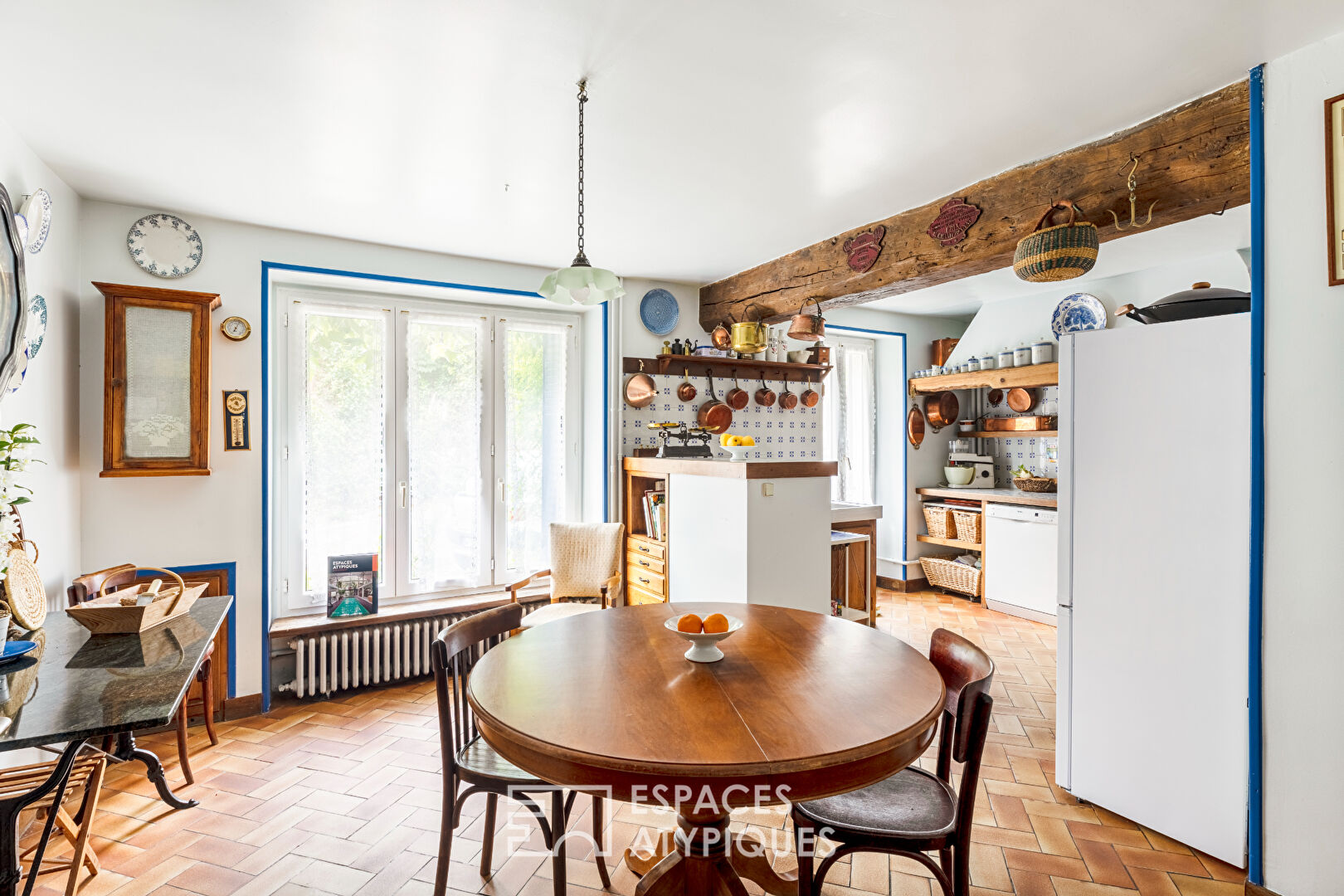 Bernardin de Saint Pierre lived there… Exceptional farmhouse in the village of Eragny sur Oise