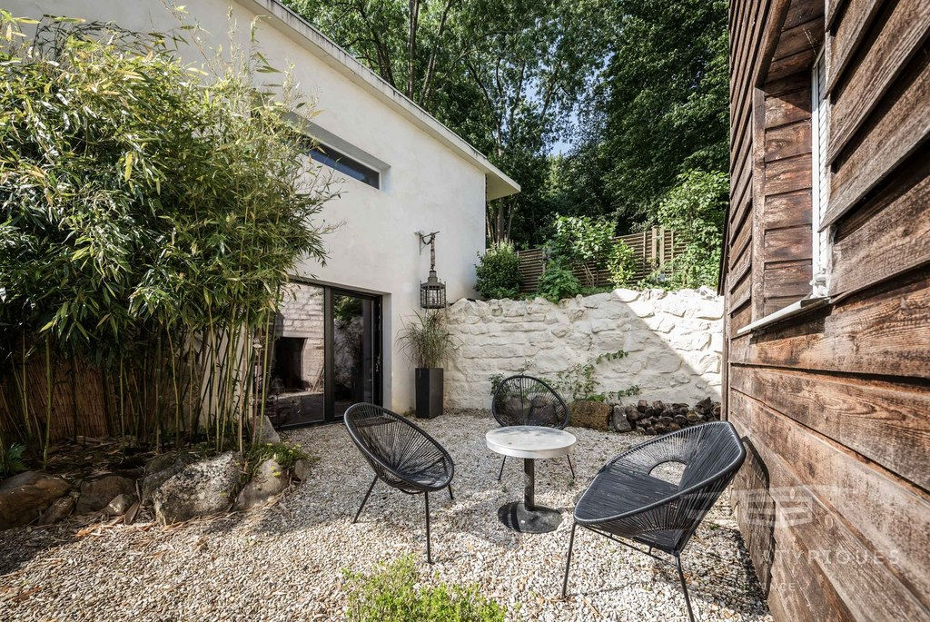 L Atelier contemporain et sa maison d’artistes