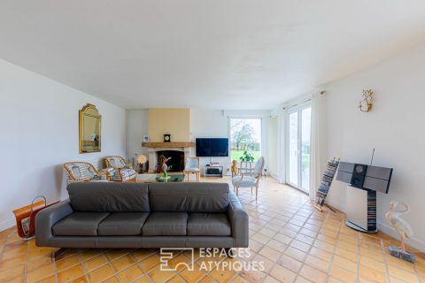 Modern property with panoramic views