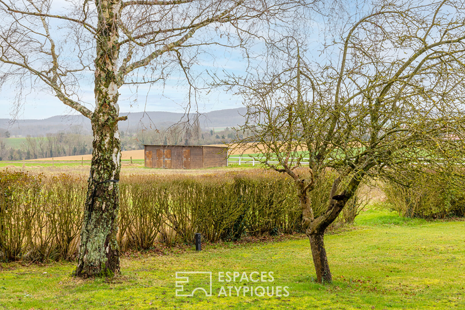 Modern property with panoramic views