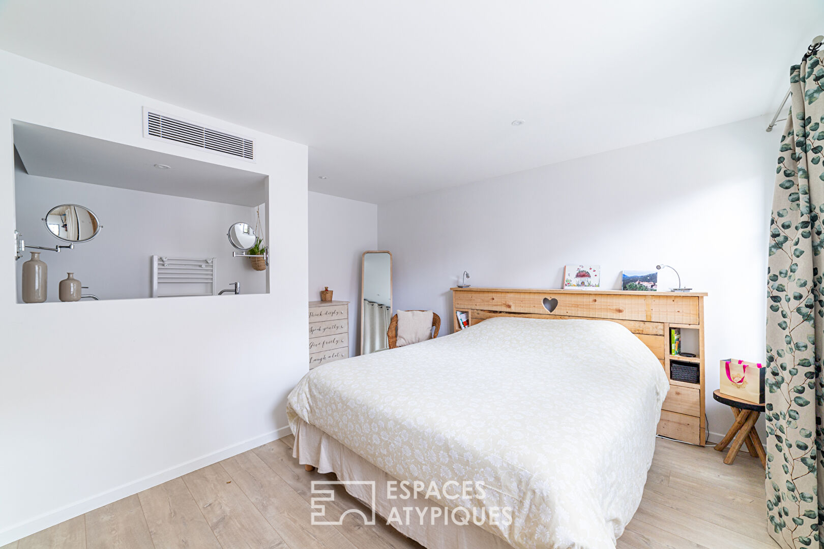 Completely renovated property, its outbuildings, and its wooded park.