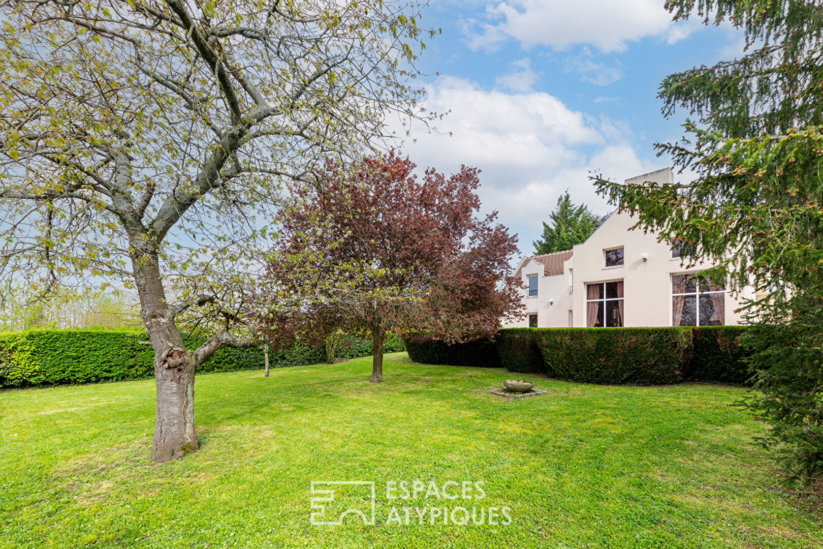 Maison d’architecte nichée sur les hauteurs de Cormeilles-en-Parisis.