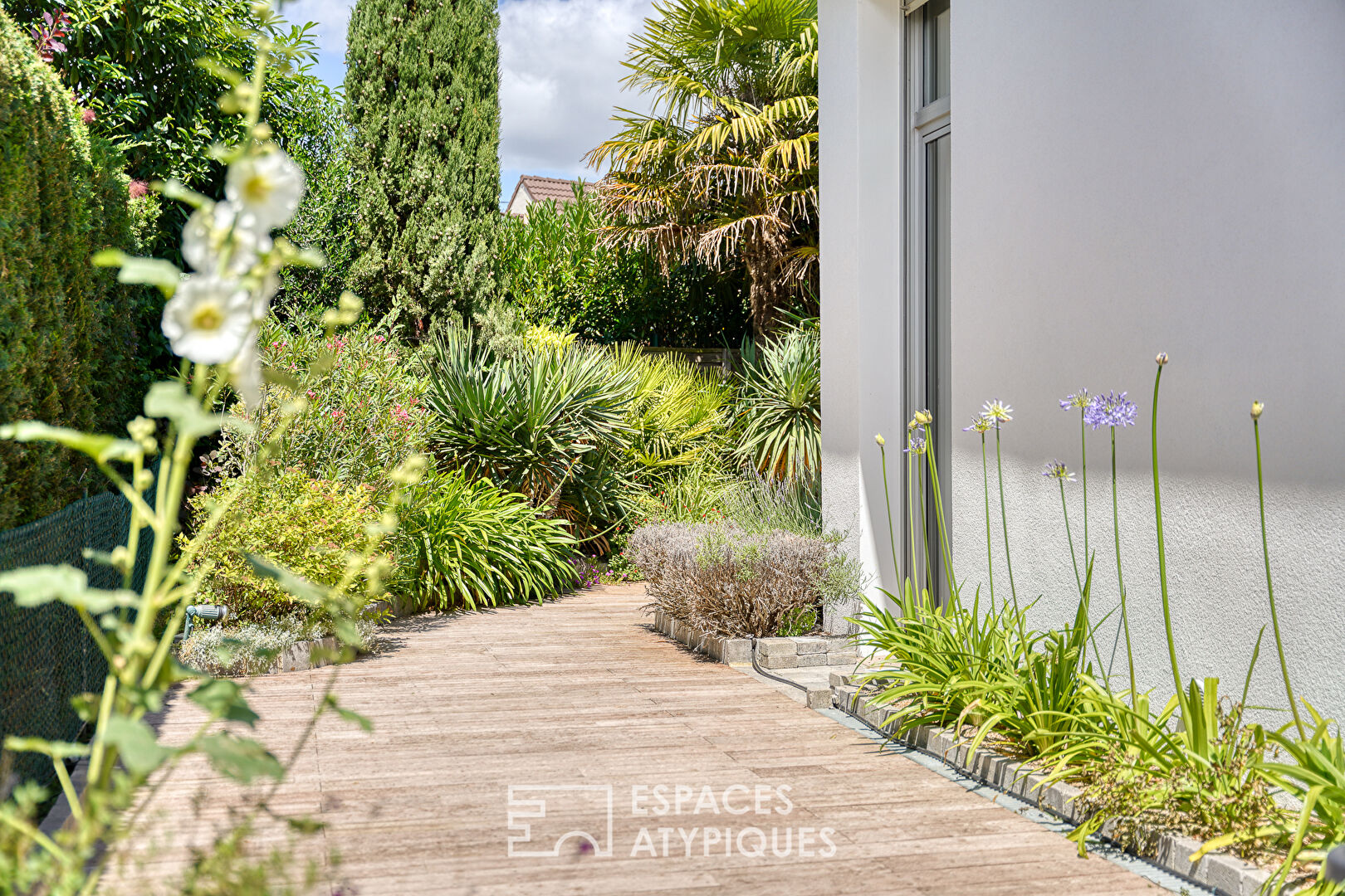 ARCHITECT’S HOUSE OF 190 m2 IN PLESSIS BOUCHARD
