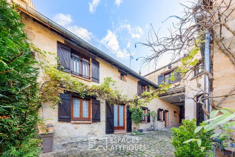 Appartement en Triplex dans une somptueuse Longère situé au coeur du village d’Eragny sur Oise