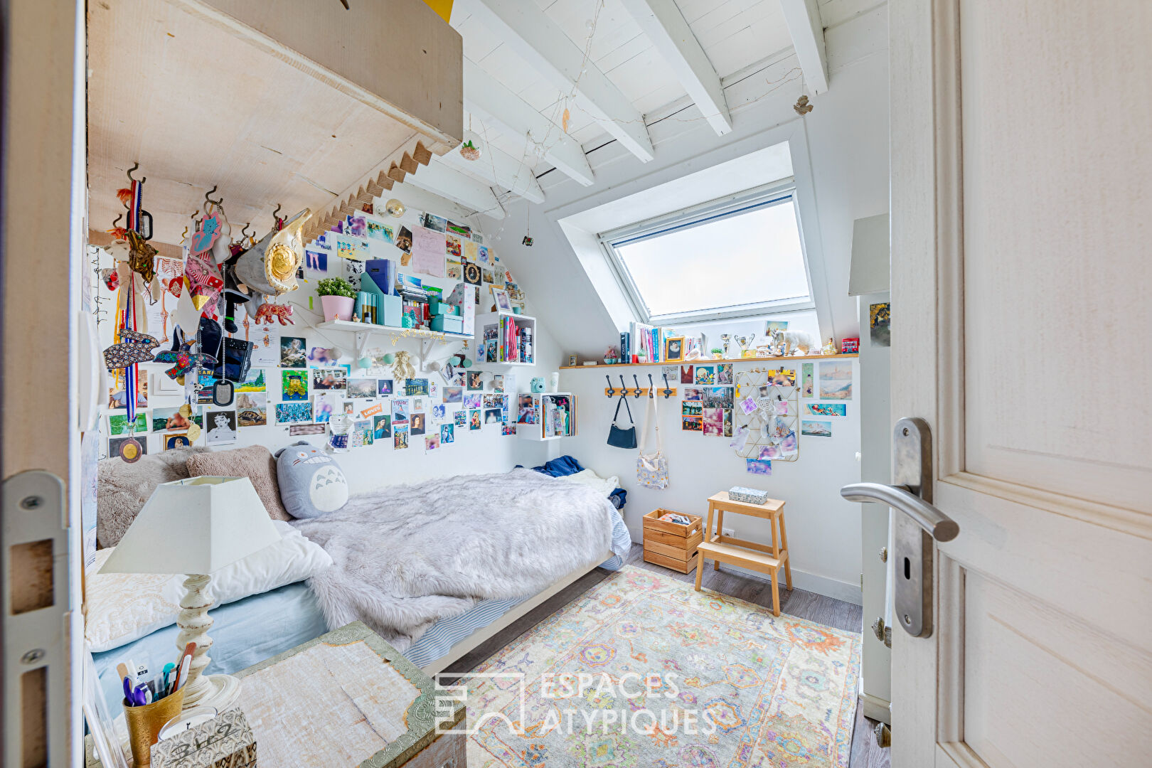 Maison d’artiste avec cour privative et potentiel d’aménagement à L’Isle-Adam