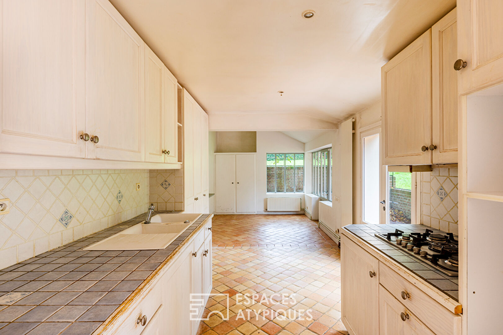 Maison de campagne aux charmes authentiques à Asnières sur Oise…