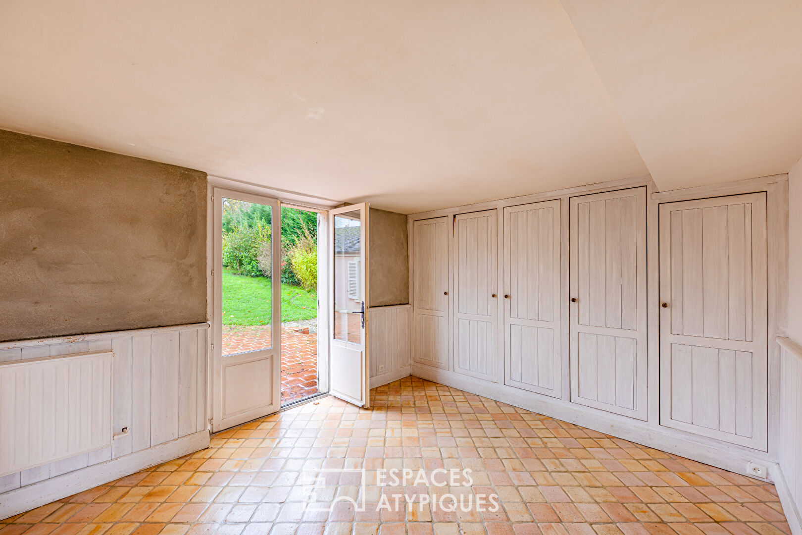 Maison de campagne aux charmes authentiques à Asnières sur Oise…