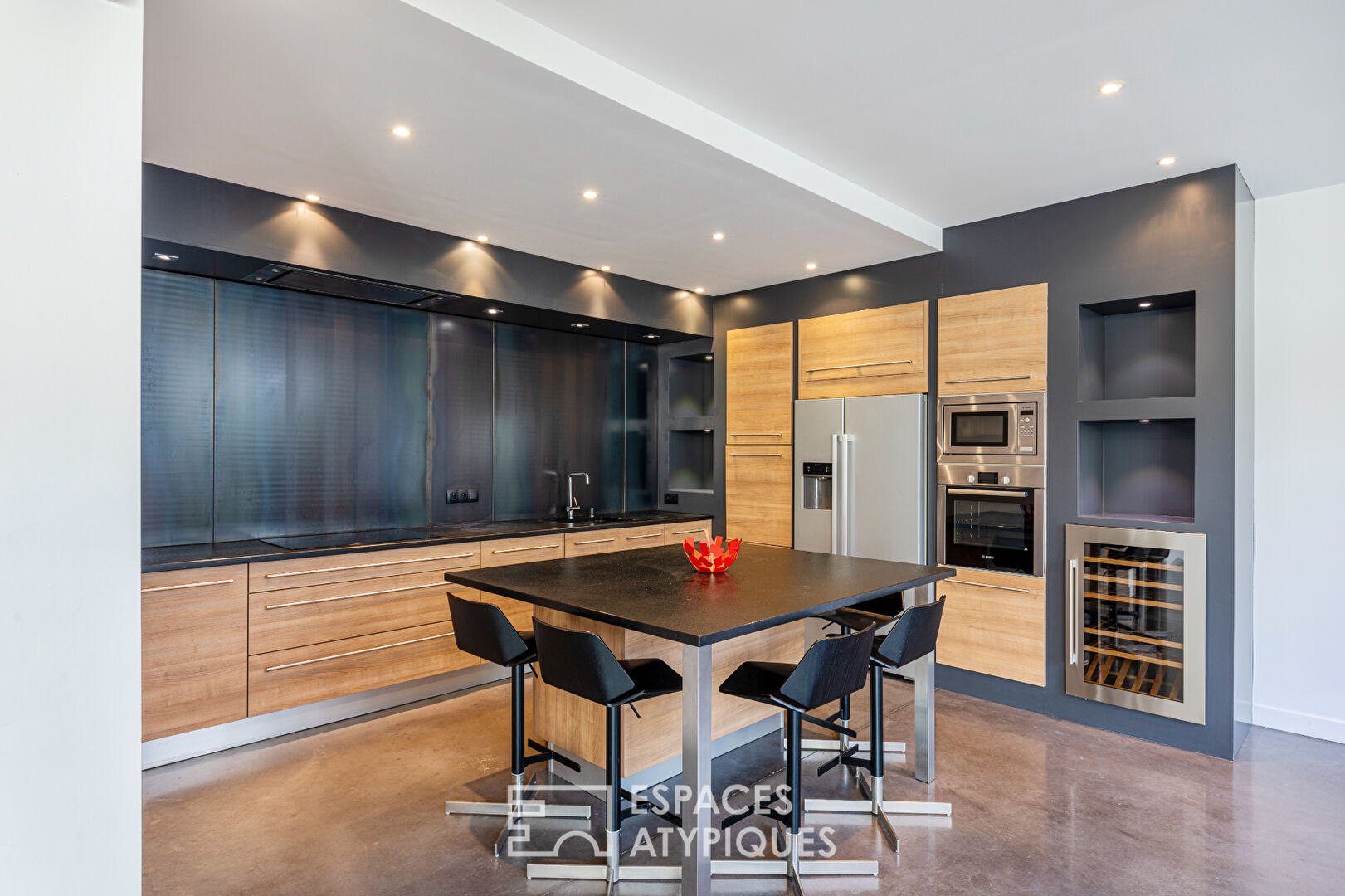 Industrial style loft a stone’s throw from Ermont-Eaubonne train station