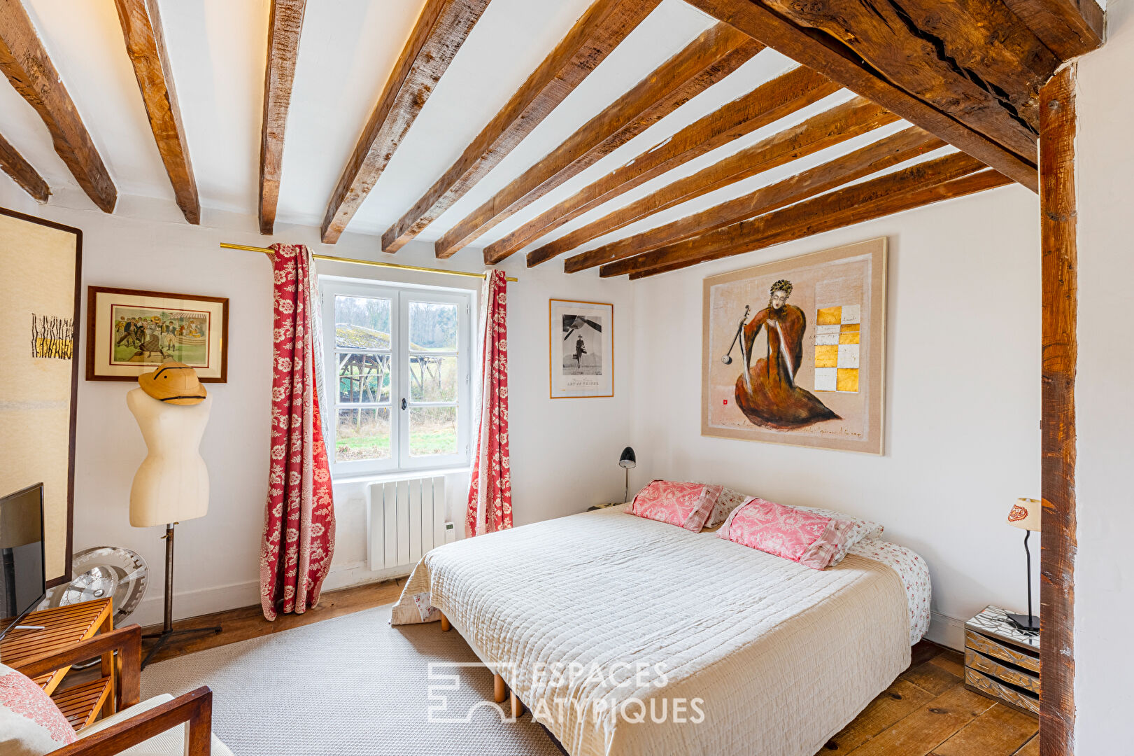 Three properties in a unique environment