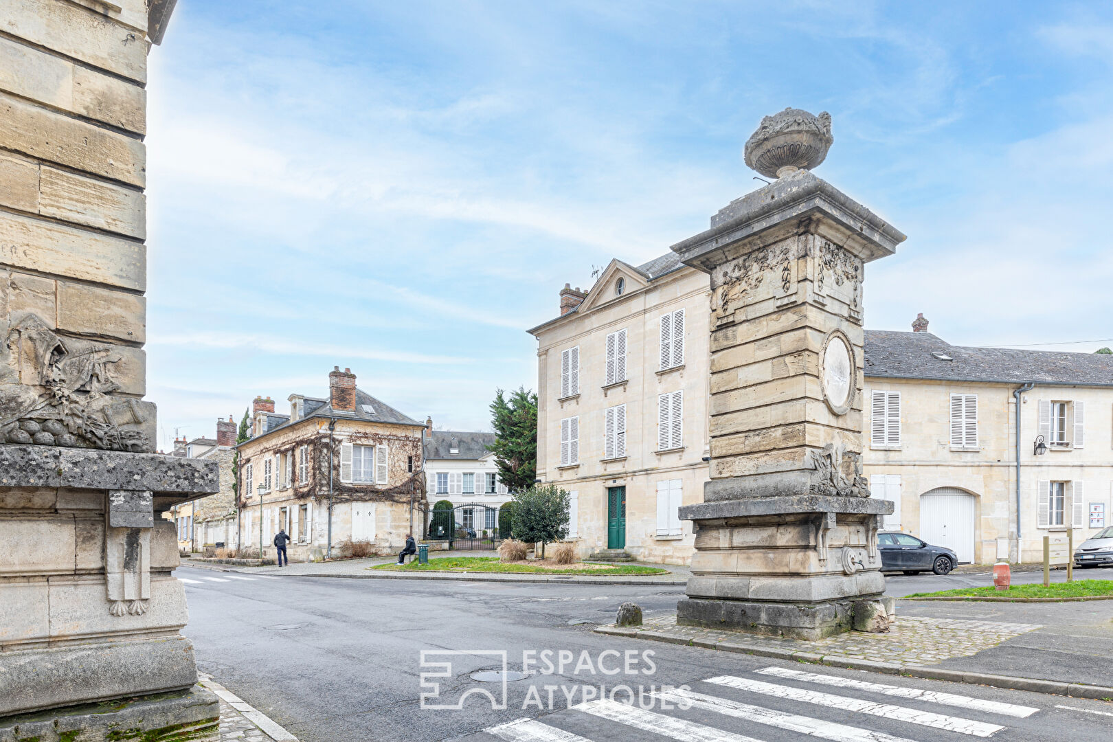 Fully renovated stone house in the heart of a former refurbished hardware store