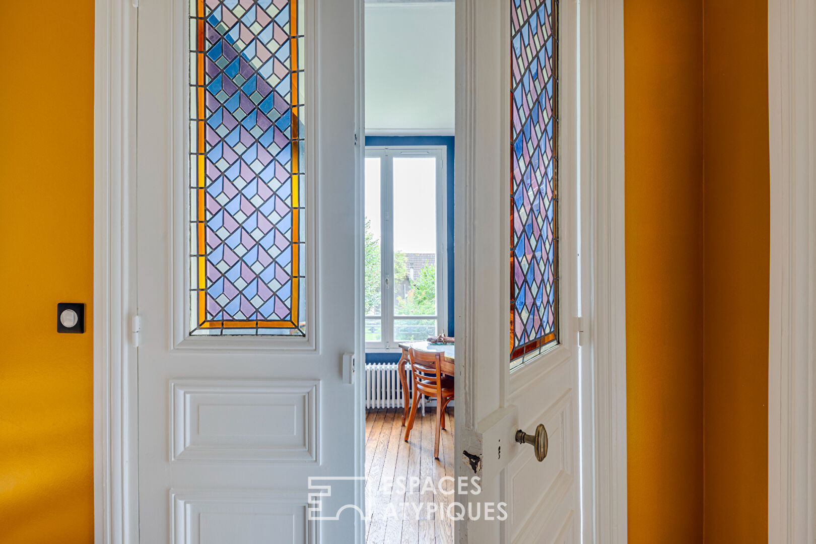 Magnifique duplex et son jardin en plein coeur historique de Pontoise