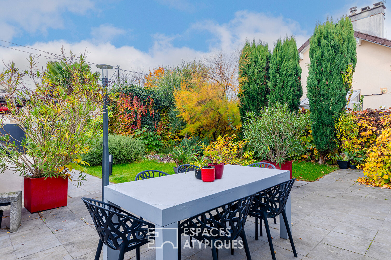 Environnement privilégié ! Maison d’architecte à Deuil-la-Barre, 15 minutes de Paris