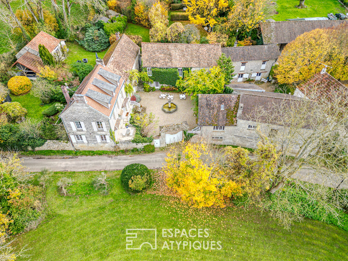 Domaine d’Exception du XVIIIème siècle au coeur du Parc naturel du Vexin
