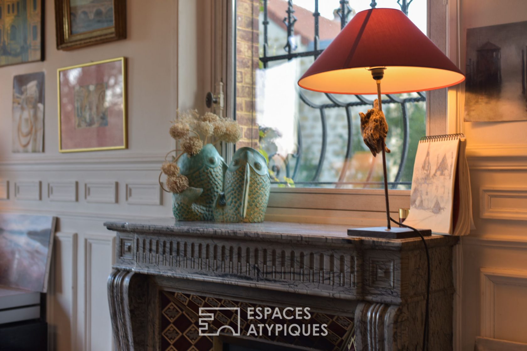 Beautiful bourgeois house in millstone with exceptional fireplaces and its wooded garden