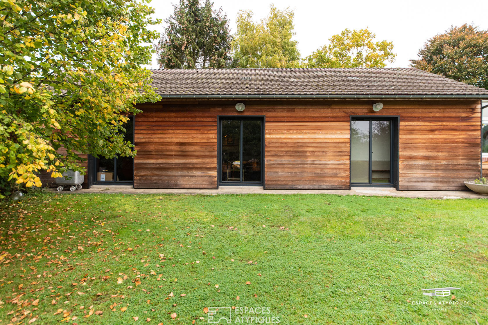 La maison début de siècle et son atelier revisité.