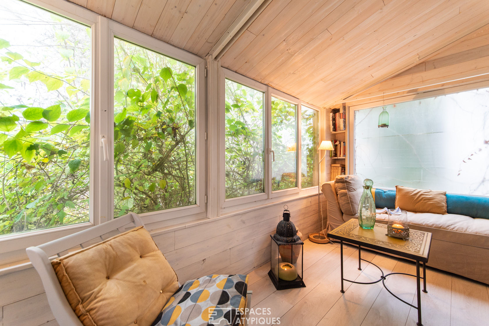 Cocooning house with panoramic views