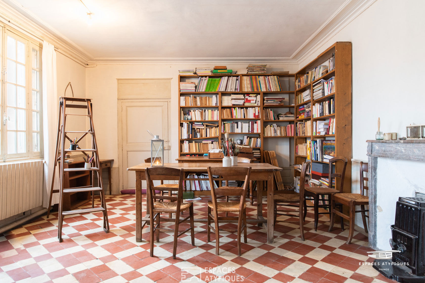 Ancienne dépendance du XVIII siècle du château à rénover