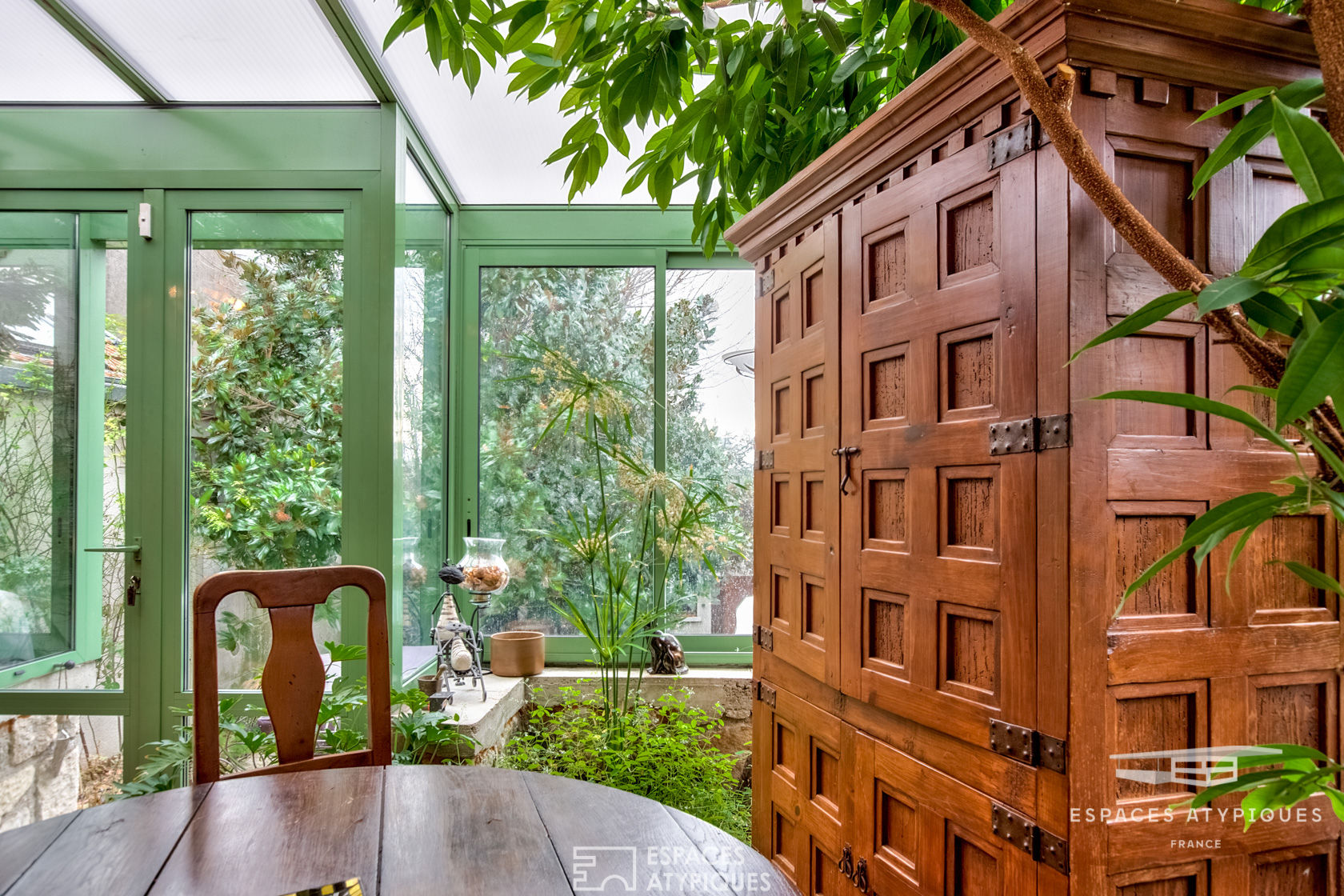 Green House – Maison des années 30 dans son écrin de verdure