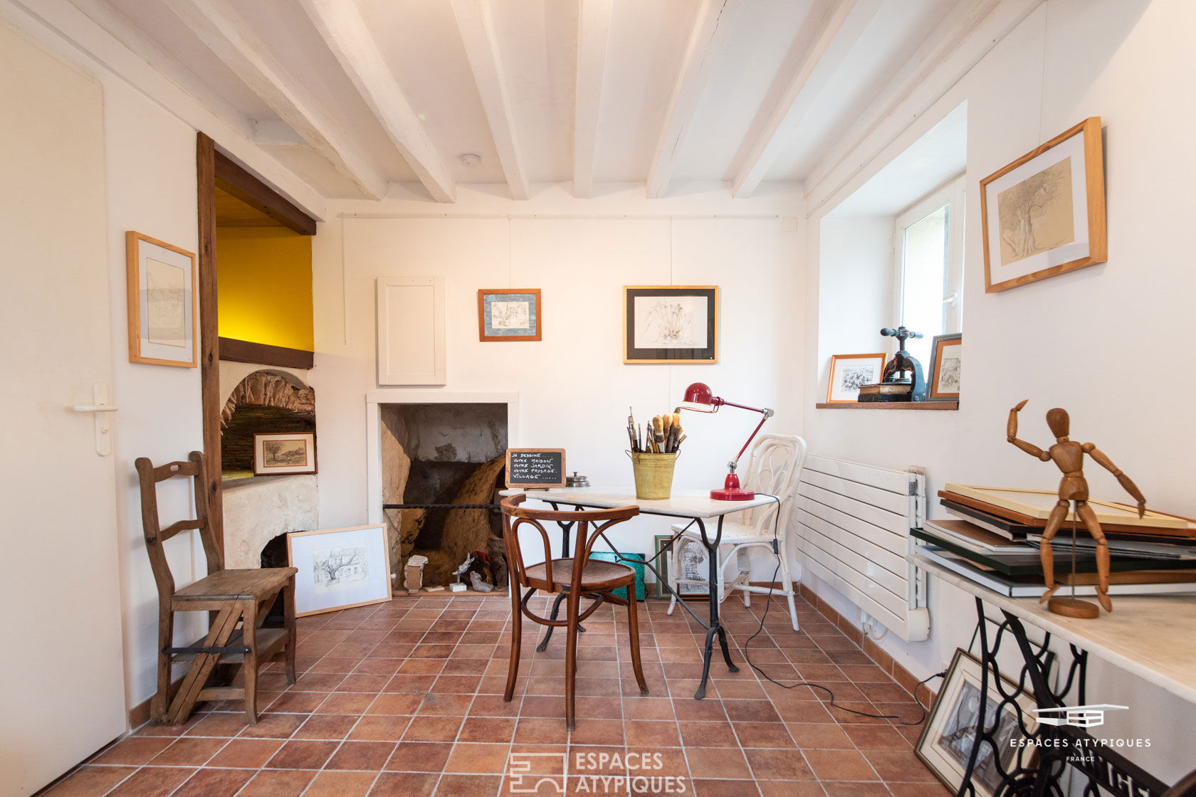 Artist workshop in a unique place and his stone house